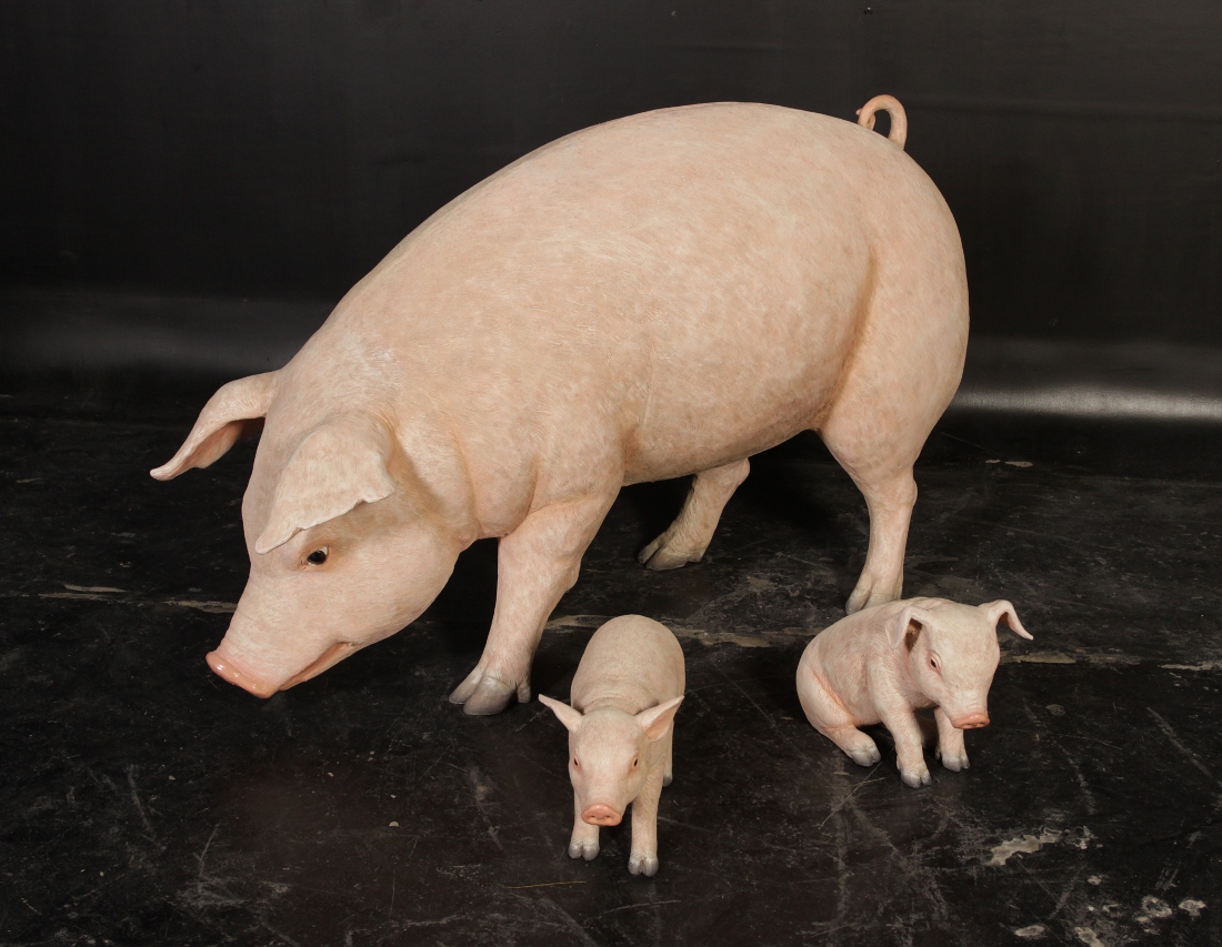 Pig Statues Set - family set statues - Click Image to Close